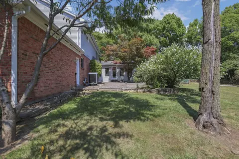 Exterior - 5263 Whitegate Ct, Dublin, OH 43016 photo 9 of 24
