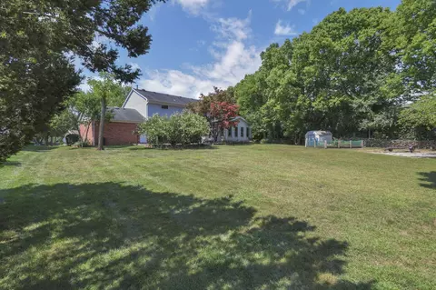 Exterior - 5263 Whitegate Ct, Dublin, OH 43016 photo 10 of 24