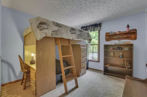 Bedroom - 5263 Whitegate Ct, Dublin, OH 43016 photo 4 of 9