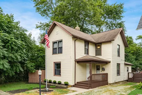 116 Dewey Ave, Newark, OH 43055