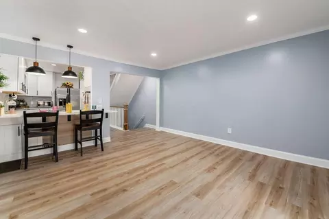 379 Shell Ct E, Columbus, OH 43213 photo 10