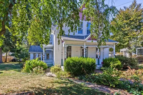 175 N State St, Westerville, OH 43081