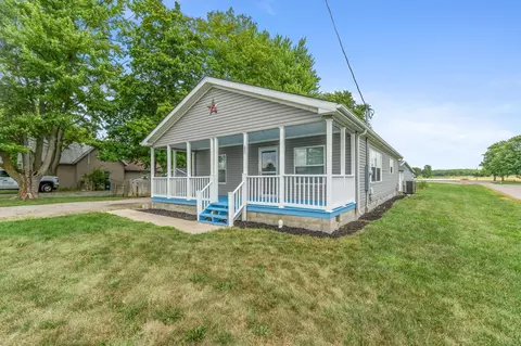 689 S Main St, West Mansfield, OH 43358
