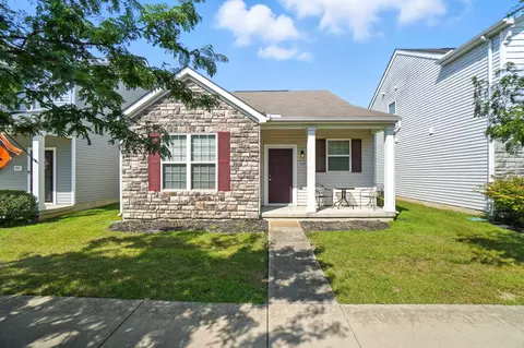 5527 Eagle River Dr, Dublin, OH 43016