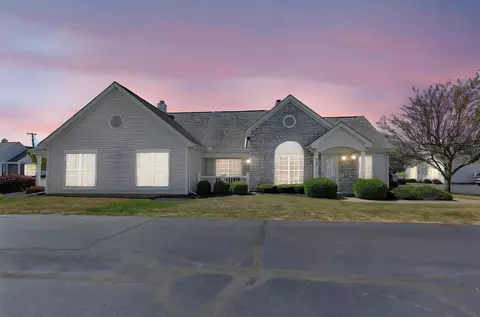 1235 Dunhurst St, Circleville, OH 43113