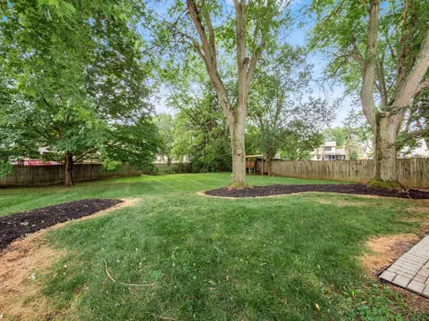 7306 Coldstream Dr, Columbus, OH 43235 photo 3