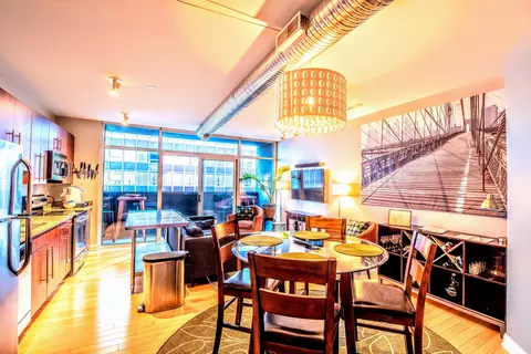 100 E Gay St #701, Columbus, OH 43215