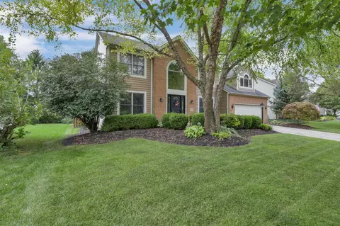 4984 Britton Farms Dr, Hilliard, OH 43026