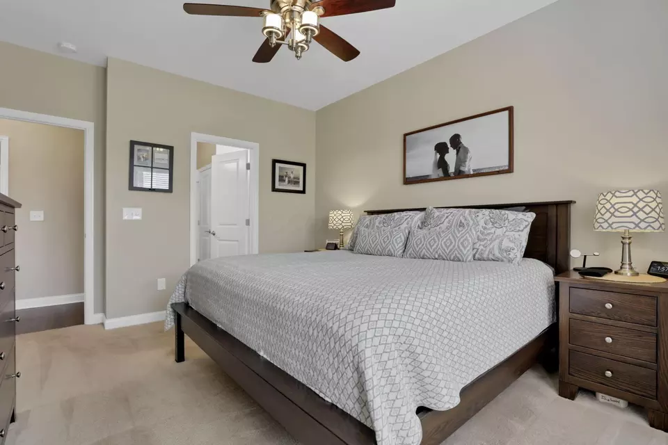 Bedroom - 12482 Prairie View Dr NW, Pickerington, OH 43147 photo 2 of 9