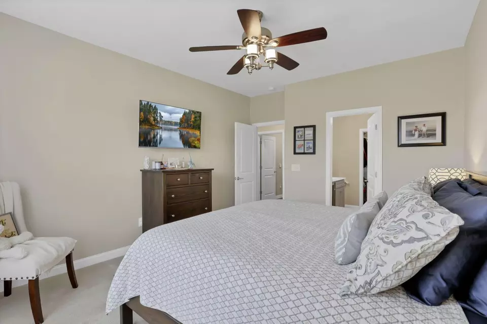 Bedroom - 12482 Prairie View Dr NW, Pickerington, OH 43147 photo 3 of 9