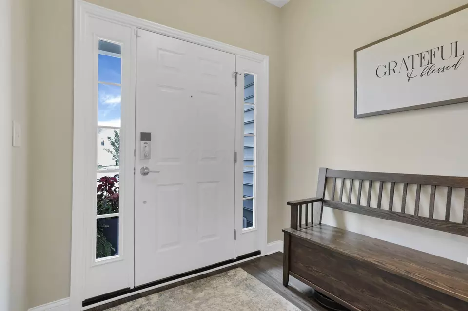 Entry Way - 12482 Prairie View Dr NW, Pickerington, OH 43147 photo 1 of 3