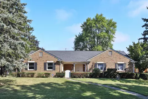 814 Meadowview Dr, Columbus, OH 43224