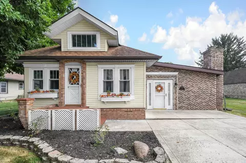 37 Commerce St, Lockbourne, OH 43137