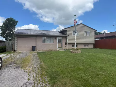 1434 Hopley Ave, Bucyrus, OH 44820