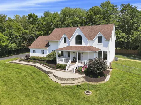 12362 Saylor Rd NW, Baltimore, OH 43105