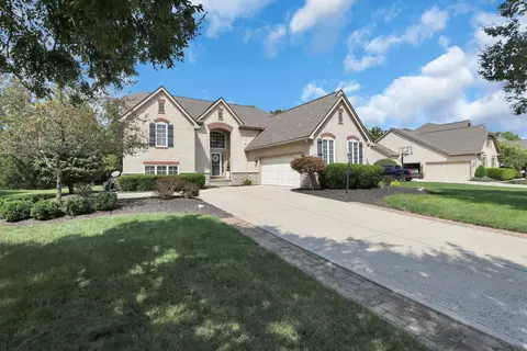 6218 Lampton Pond Dr, Hilliard, OH 43026