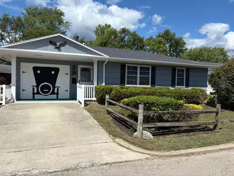 103 Canterbury Dr, London, OH 43140