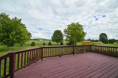 Exterior - 3306 Gooding Rd, Marion, OH 43302 photo 11 of 16