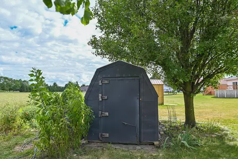 Exterior - 3306 Gooding Rd, Marion, OH 43302 photo 7 of 16