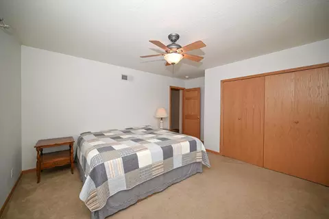 Bedroom - 3306 Gooding Rd, Marion, OH 43302 photo 4 of 6