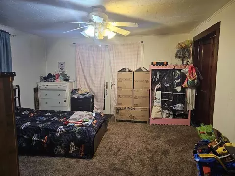 Bedroom - 320 State St, Edison, OH 43320 photo 4 of 6