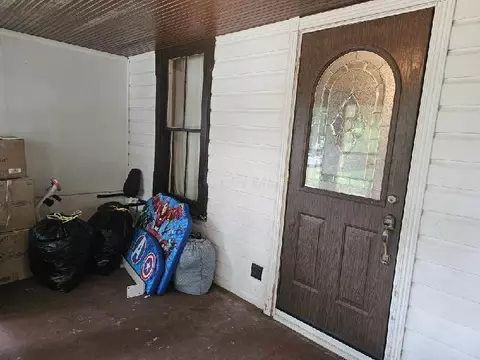 Exterior - 320 State St, Edison, OH 43320 photo 2 of 9