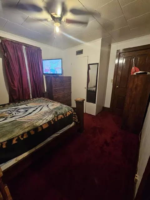 Bedroom - 320 State St, Edison, OH 43320 photo 1 of 6