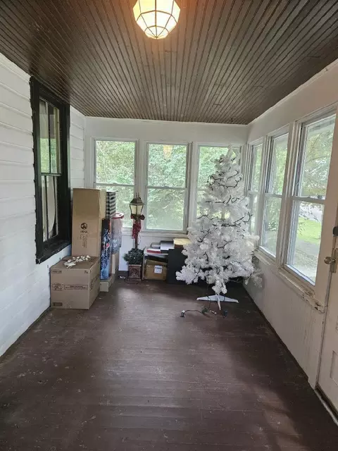 Exterior - 320 State St, Edison, OH 43320 photo 3 of 9