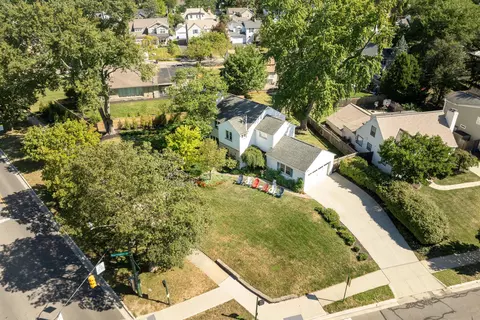 2110 Northwest Blvd, Columbus, OH 43221