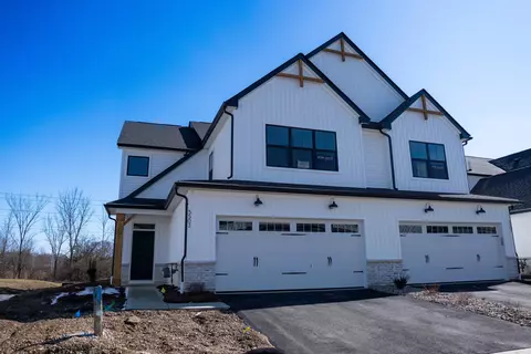 5503 Fawnsbury Ct, Powell, OH 43065