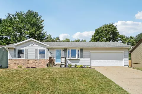 961 Elizabeth Dr, Lancaster, OH 43130
