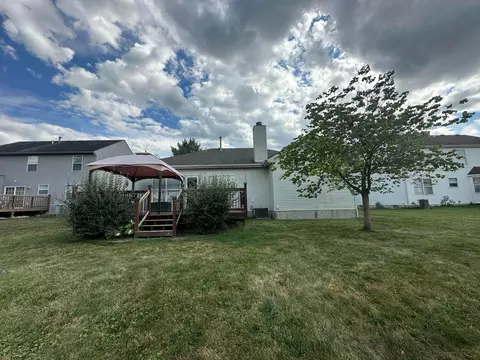7777 Astra Cir, Reynoldsburg, OH 43068