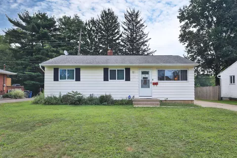 1140 Roundelay Rd E, Reynoldsburg, OH 43068