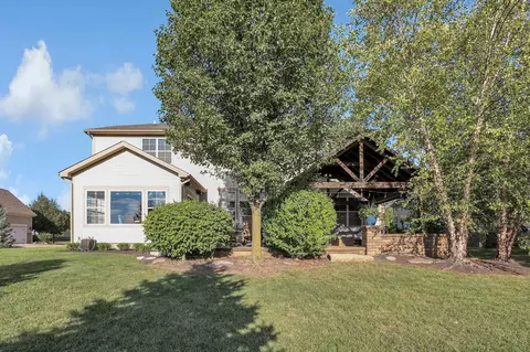 Exterior - 5797 Glendavon Loop, Dublin, OH 43016 photo 9 of 13