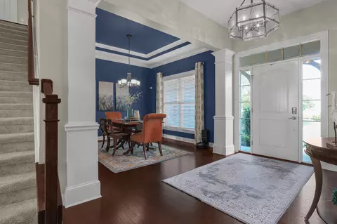 Entry Way - 5797 Glendavon Loop, Dublin, OH 43016 photo 3 of 3