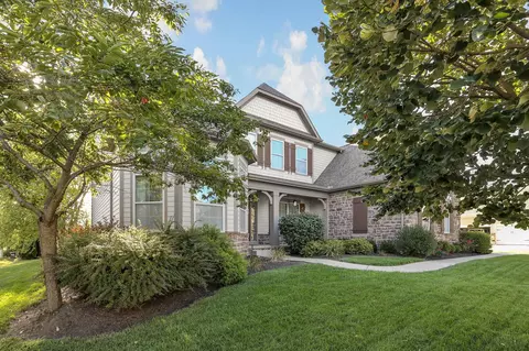 Exterior - 5797 Glendavon Loop, Dublin, OH 43016 photo 3 of 13