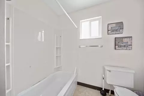 Bath - 7899 Sethwick Rd, Dublin, OH 43016 photo 5 of 6