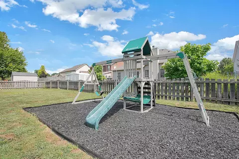 Exterior - 349 Chatham Rd, Circleville, OH 43113 photo 7 of 11