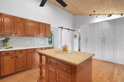 Kitchen - 349 Chatham Rd, Circleville, OH 43113 photo 3 of 5