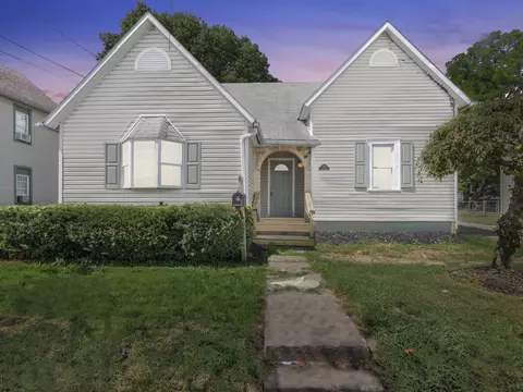 233 Draper St, Washington Court House, OH 43160
