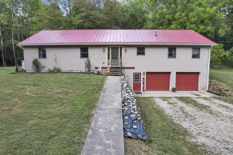 8997 St Rt 41n, Bainbridge, OH 45612