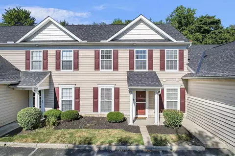 399 Dysar Run Dr #28, Blacklick, OH 43004