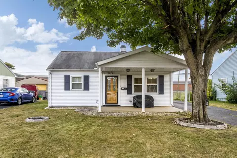 30 Santa Maria Ln, Columbus, OH 43213