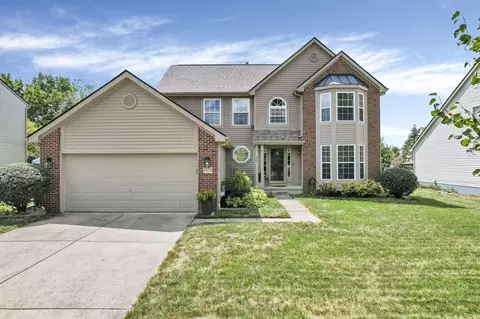 8075 Reynoldswood Dr, Reynoldsburg, OH 43068