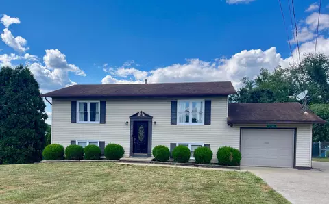 1139 Old Mcarthur Rd, Logan, OH 43138