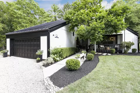 4390 Dublin Rd, Columbus, OH 43221