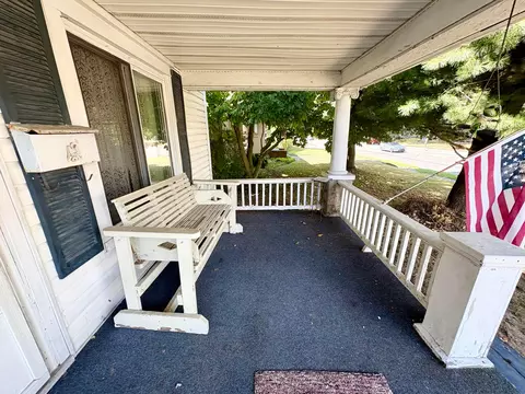 Exterior - 1185 E Center St, Marion, OH 43302 photo 9 of 10