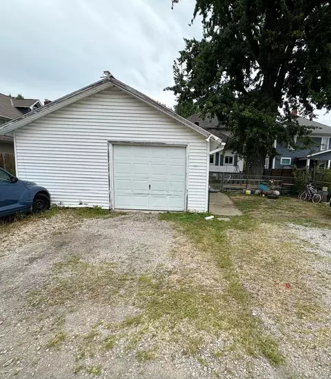 Exterior - 1185 E Center St, Marion, OH 43302 photo 8 of 10