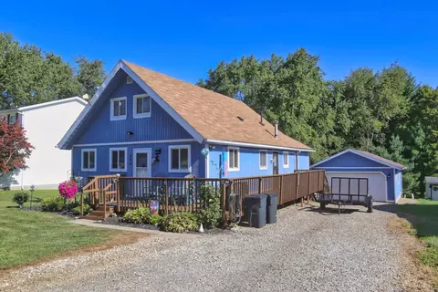 890 Winesap Dr, Howard, OH 43028