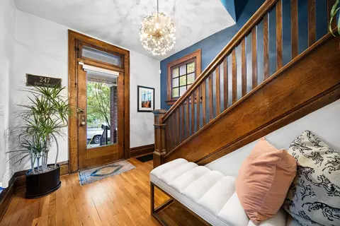 Entry Way - 247 E Deshler Ave, Columbus, OH 43206 photo 1 of 8
